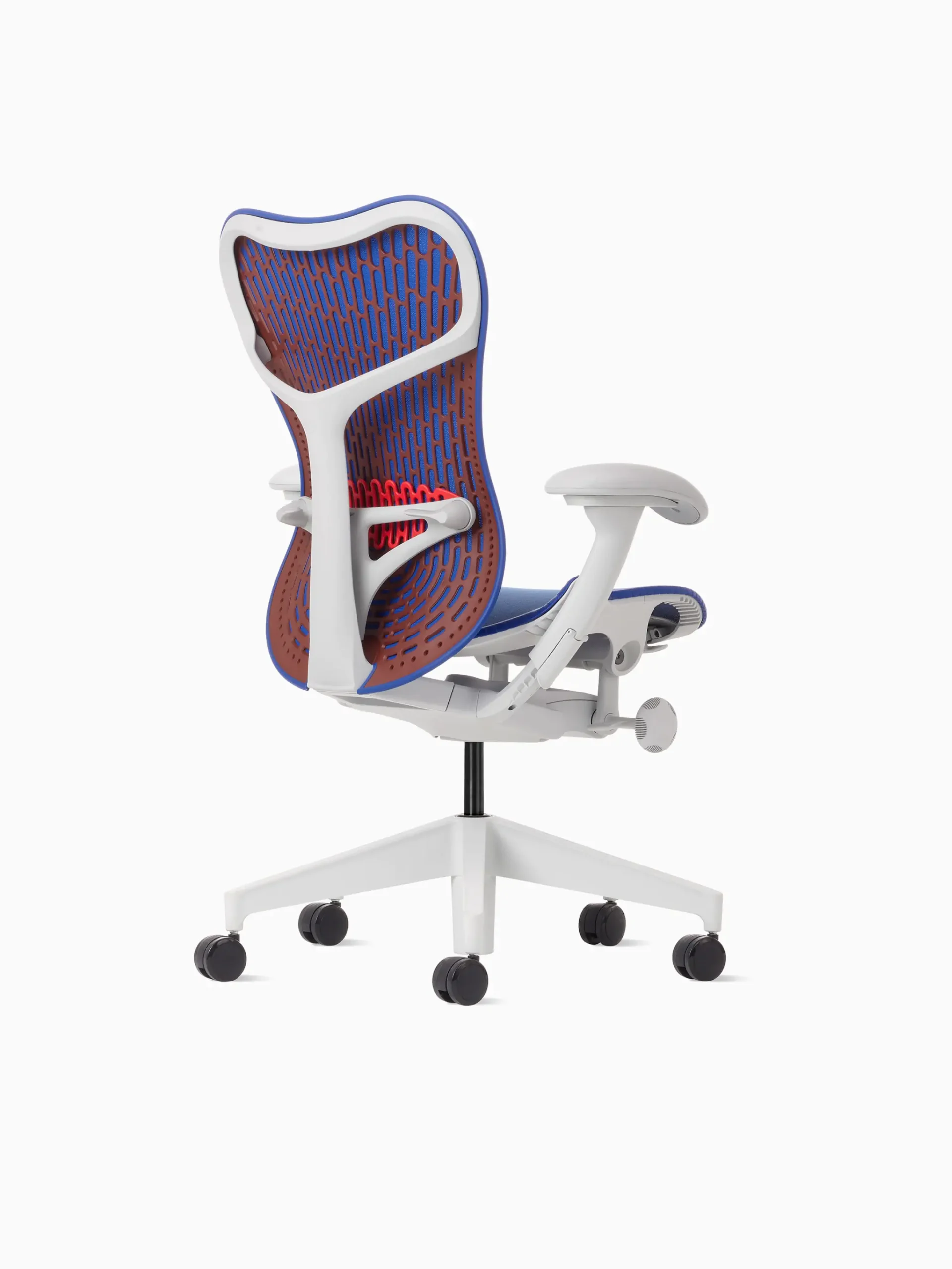 Maak kennis met de Mirra 2, een moderne ergonomische bureaustoel met een strak wit frame en blauwe mesh rugleuning. Deze stoel, verkrijgbaar bij Shop CB, heeft verstelbare armleuningen, rode accenten en een gevormde zitting op een stevige basis met vijf wielen voor ultiem comfort en stijl.