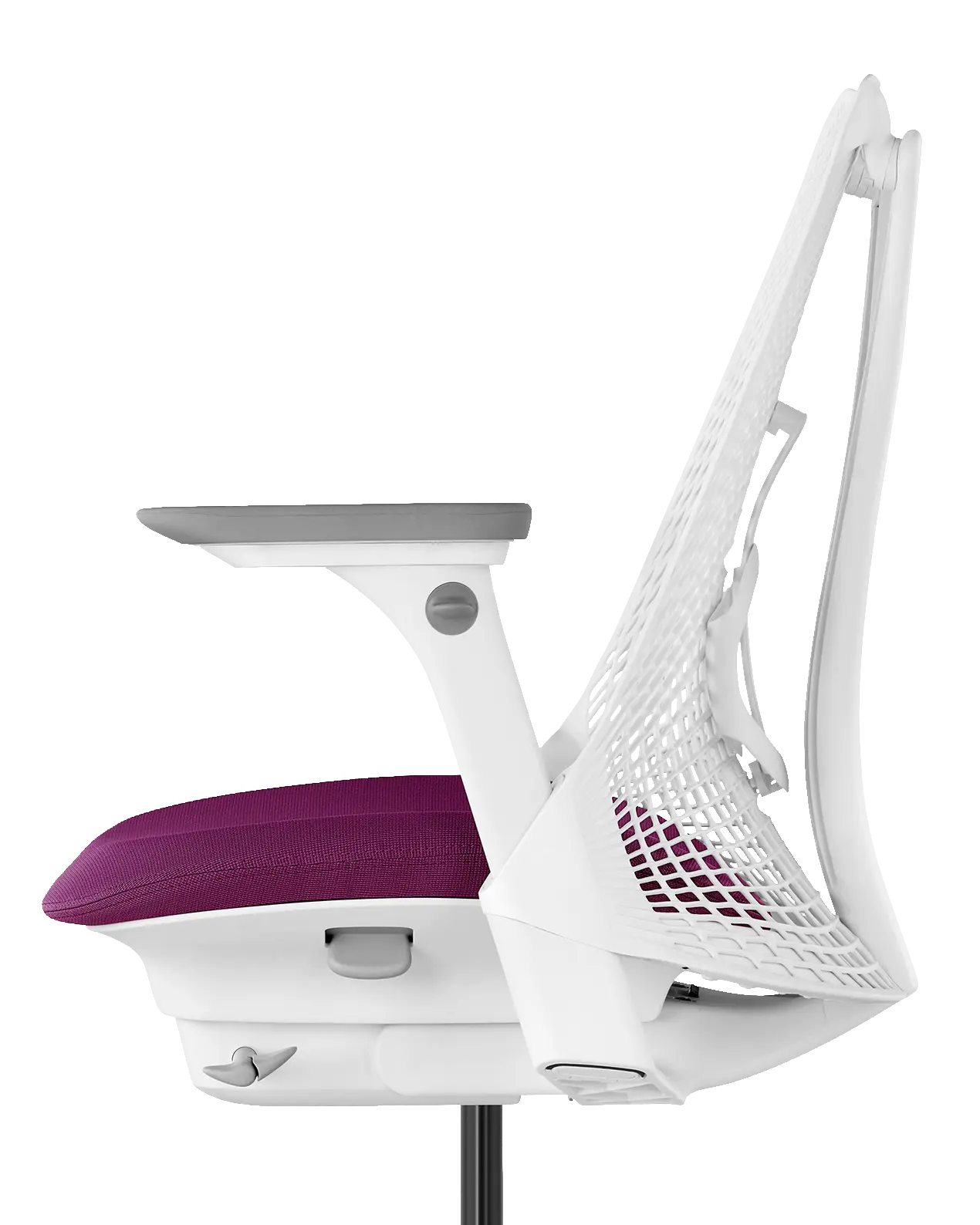 Zijaanzicht van een moderne Herman Miller bureaustoel met een witte mesh rugleuning, grijze armleuningen en een paarse gewatteerde zitting. De stoel heeft een verstelbare witte basis en hendel onder de zitting.